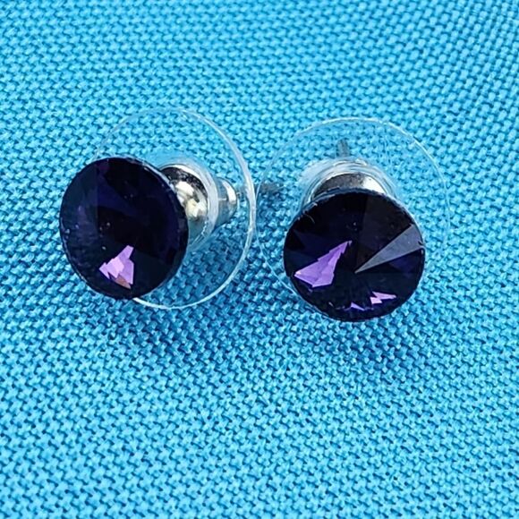 Vintage Jewelry - 💜Purple Rhinestone Post Earrings